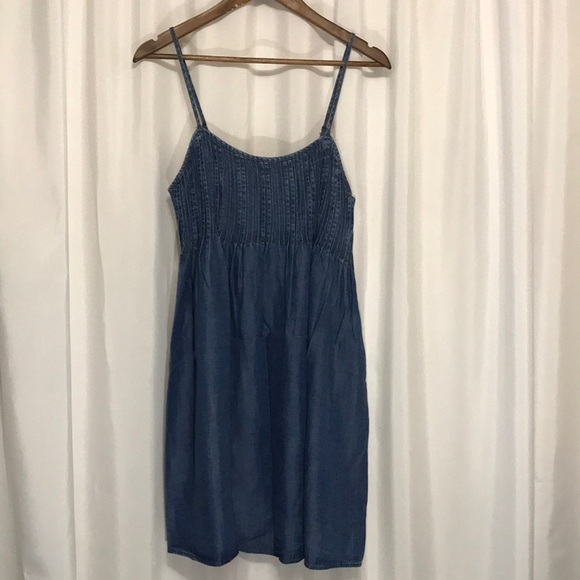 A Loves A Chambray Sundress Sz Small - Picture 2 of 12